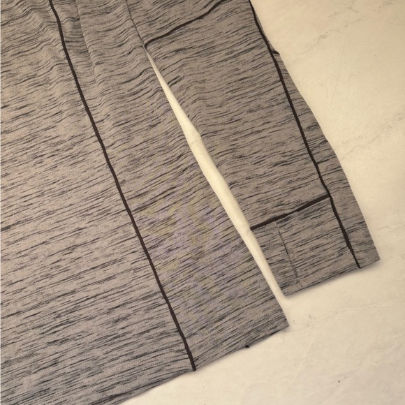 KUHL Men’s Size Large Gray Alloy Hoody Outdoor Active Hiking Travel Granola - Picture 5 of 7